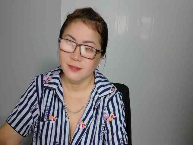 Tusexy69 webcam