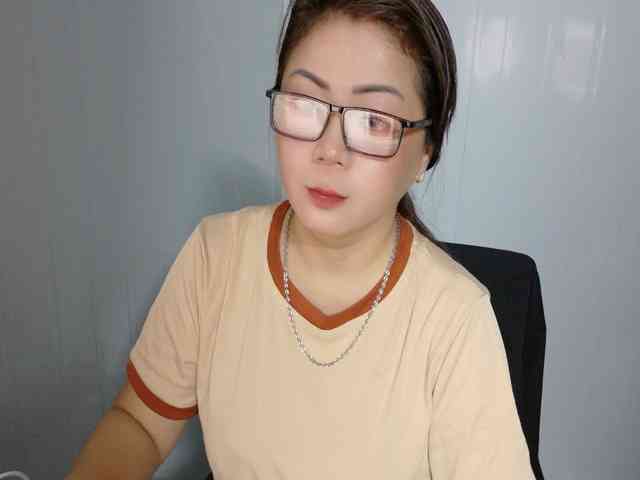 Tusexy69 webcam