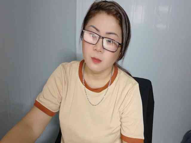 Tusexy69 webcam
