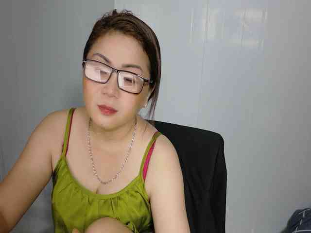 Tusexy69 webcam