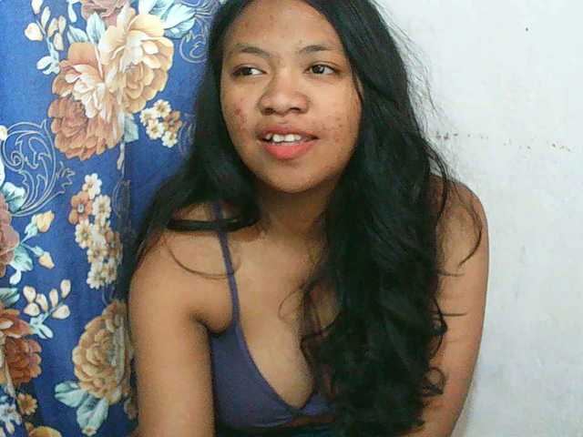 Alyssa-luxa-1 live cam on BongaCams