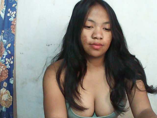 Alyssa-luxa-1 live cam on BongaCams