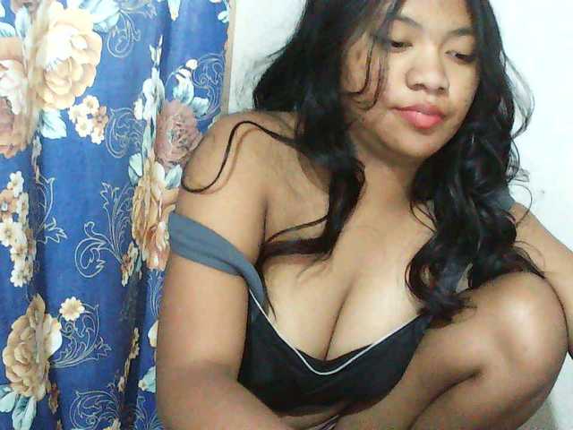 Alyssa-luxa-1 live cam on BongaCams