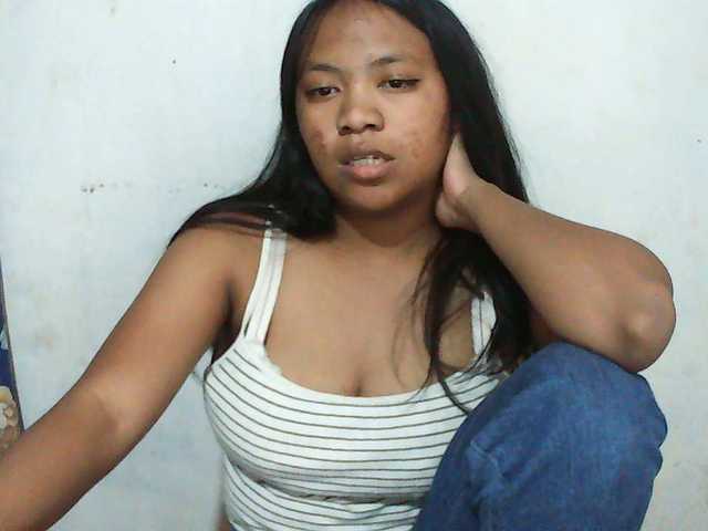 Alyssa-luxa-1 live cam on BongaCams