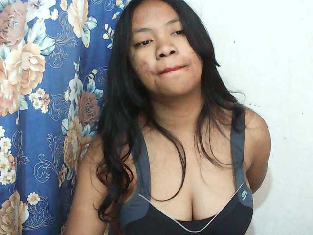 Alyssa-luxa-1 live cam on BongaCams