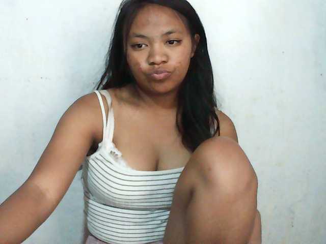 Alyssa-luxa-1 live cam on BongaCams