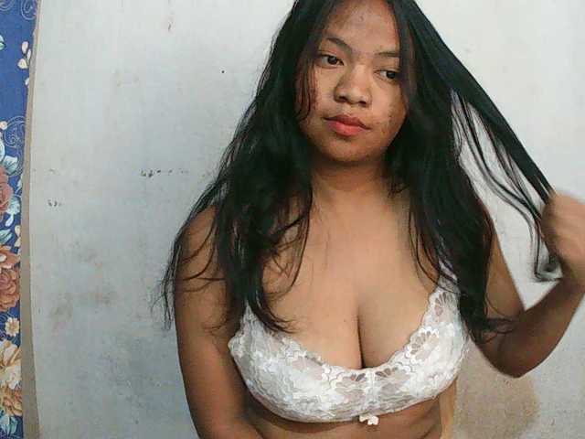 Alyssa-luxa-1 live cam on BongaCams