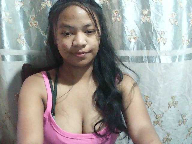 Alyssa-luxa-1 live cam on BongaCams