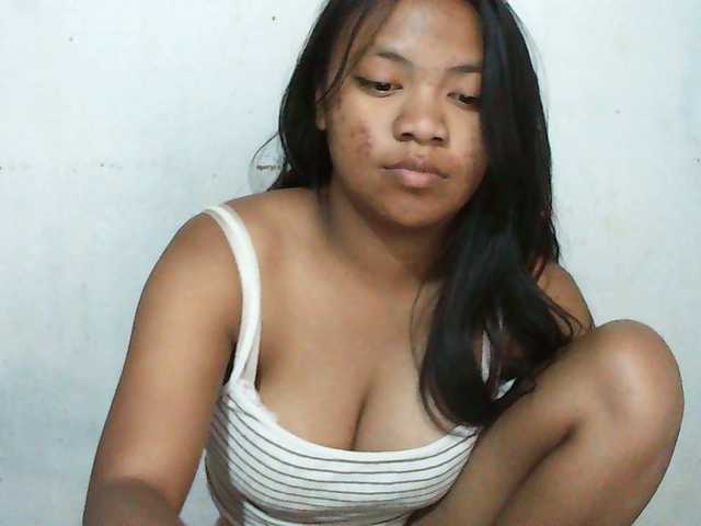 Alyssa-luxa-1 live cam on BongaCams