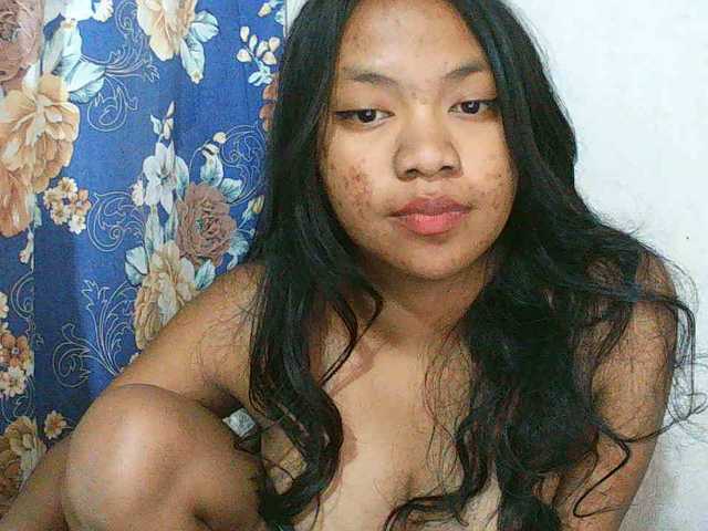 Alyssa-luxa-1 live cam on BongaCams
