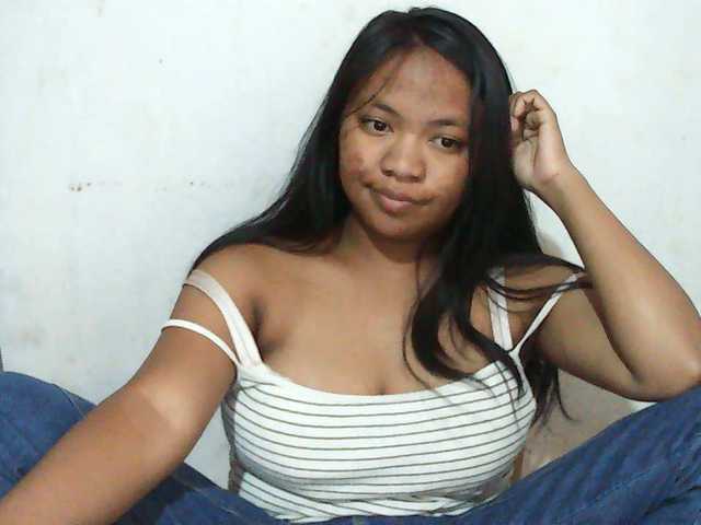 Alyssa-luxa-1 live cam on BongaCams
