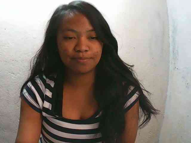 Alyssa-luxa-1 webcam