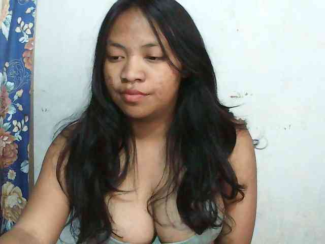 Alyssa-luxa-1 webcam