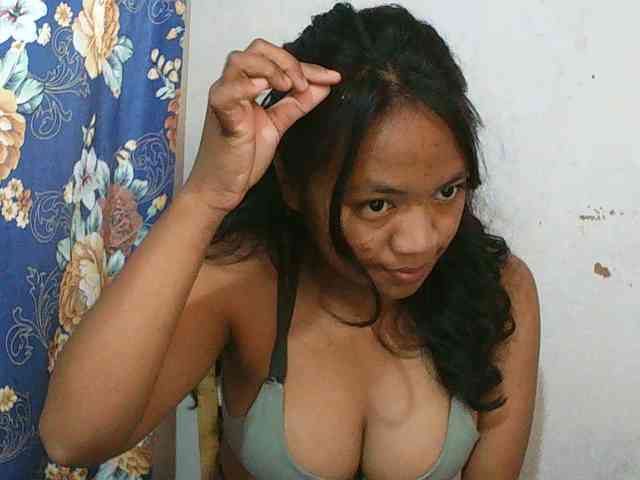 Alyssa-luxa-1 webcam