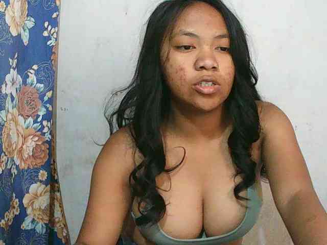 Alyssa-luxa-1 webcam