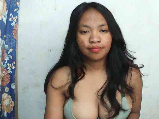 Alyssa-luxa-1 webcam