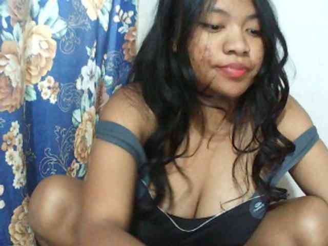 Alyssa-luxa-1 webcam