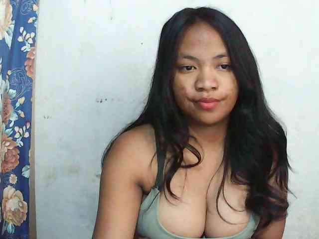 Alyssa-luxa-1 webcam