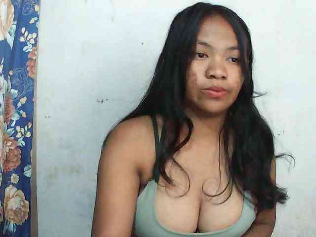 Alyssa-luxa-1 webcam