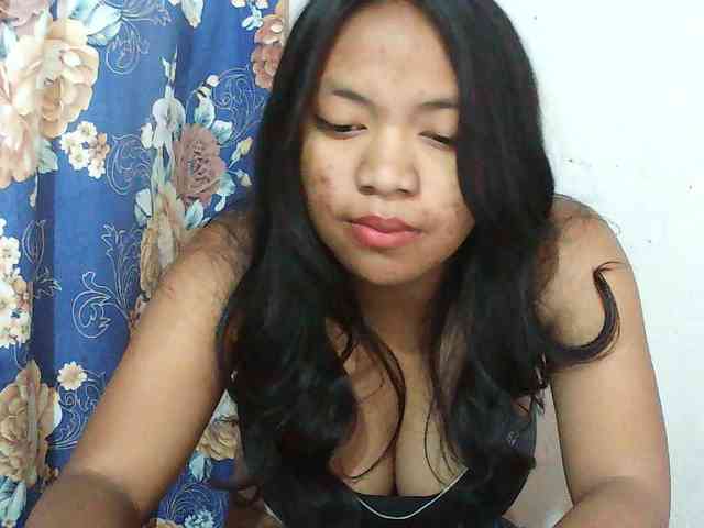 Alyssa-luxa-1 webcam