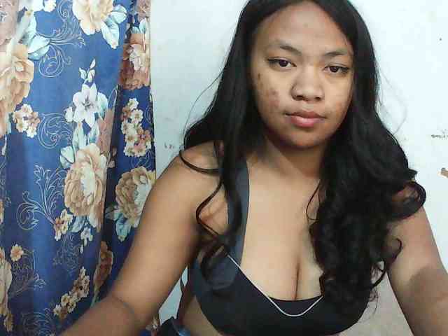 Alyssa-luxa-1 webcam