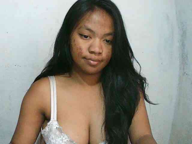 Alyssa-luxa-1 webcam