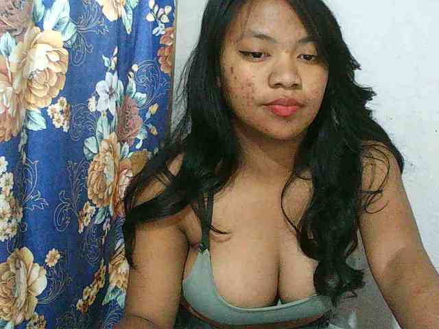 Alyssa-luxa-1 webcam
