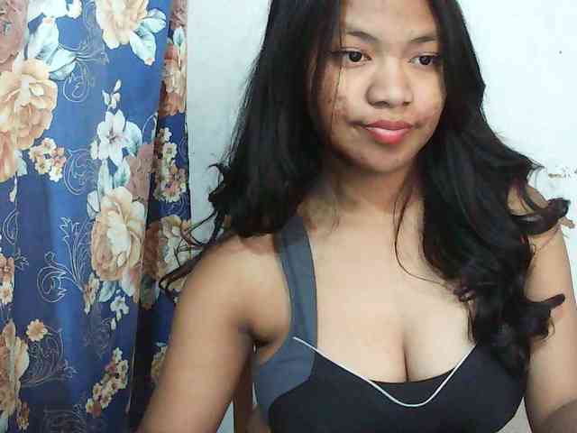Alyssa-luxa-1 webcam