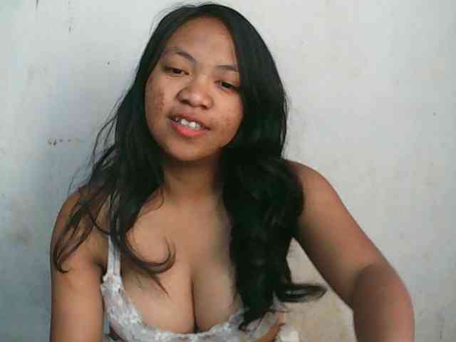 Alyssa-luxa-1 webcam