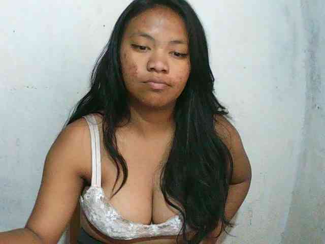 Alyssa-luxa-1 webcam