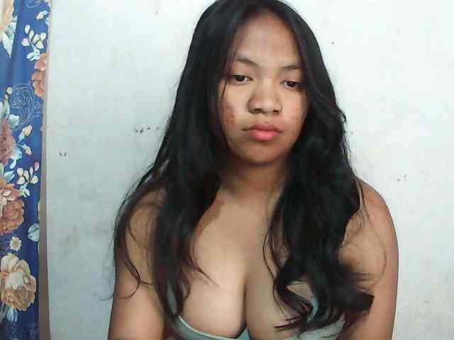Alyssa-luxa-1 webcam