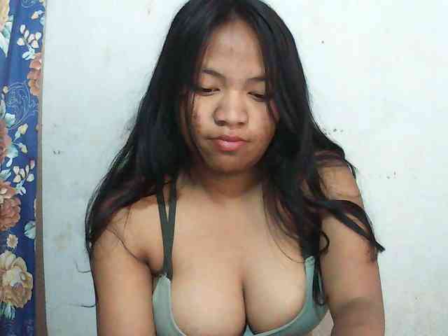 Alyssa-luxa-1 webcam