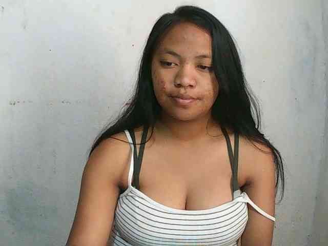 Alyssa-luxa-1 webcam