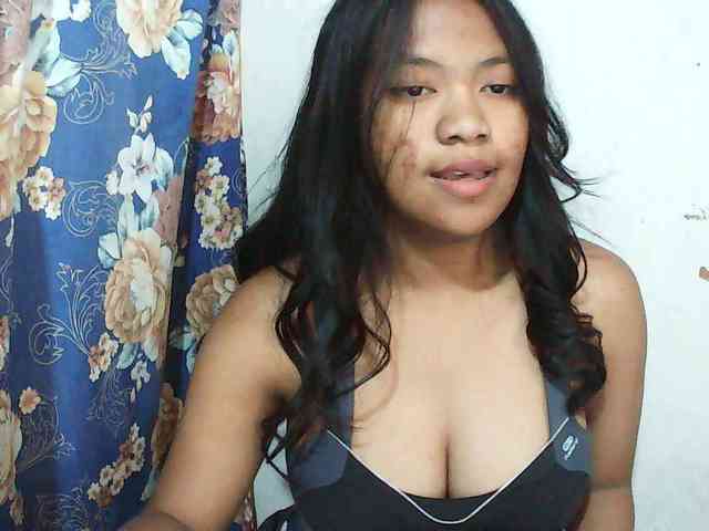 Alyssa-luxa-1 webcam