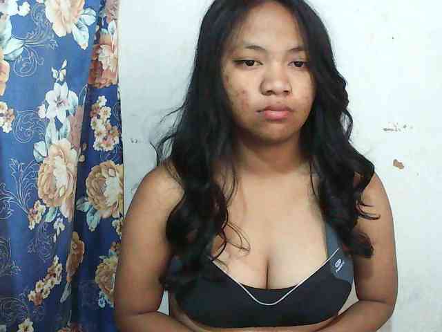 Alyssa-luxa-1 webcam
