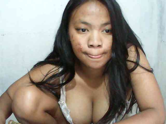 Alyssa-luxa-1 webcam