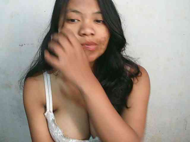 Alyssa-luxa-1 webcam