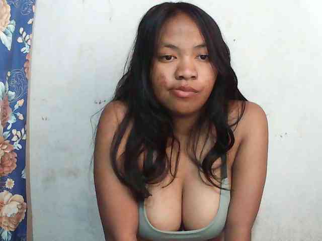 Alyssa-luxa-1 webcam