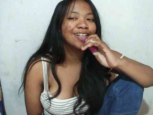 Alyssa-luxa-1 webcam