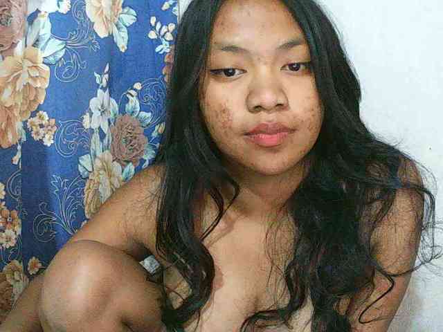 Alyssa-luxa-1 webcam