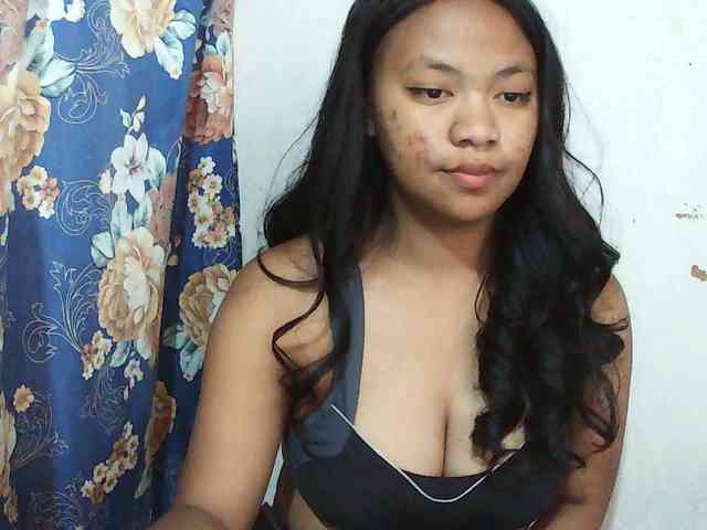 Alyssa-luxa-1 webcam