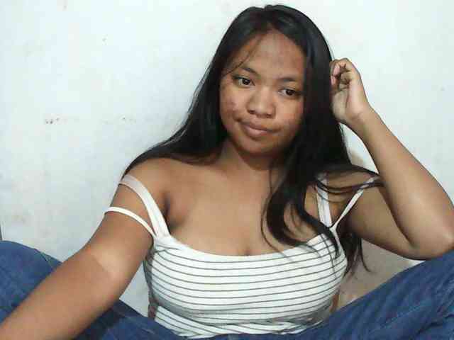 Alyssa-luxa-1 webcam