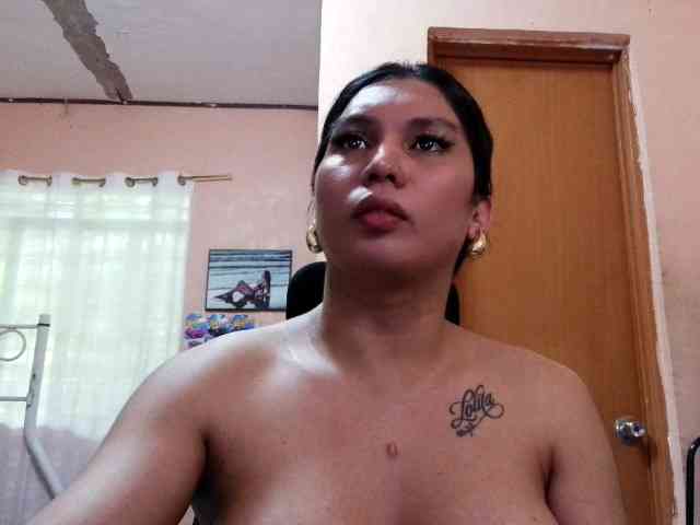 Creamyjulia