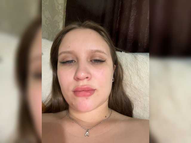 pusisi, live now on BongaCams