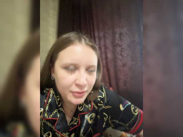 pusisi, en directo ahora en BongaCams