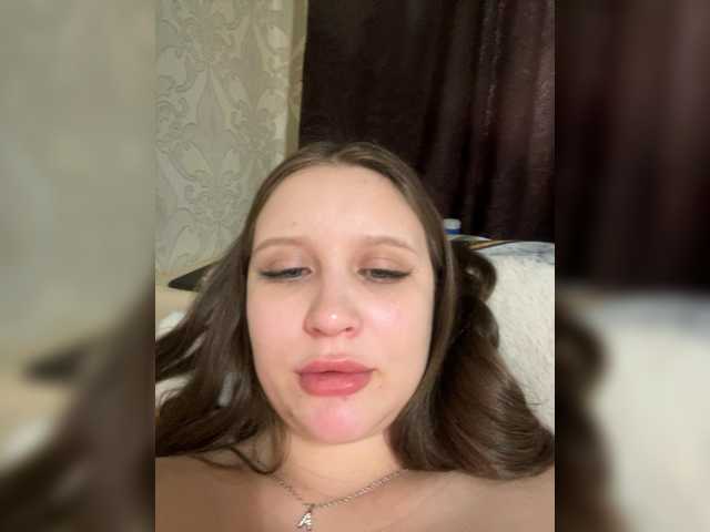 pusisi, live now on BongaCams