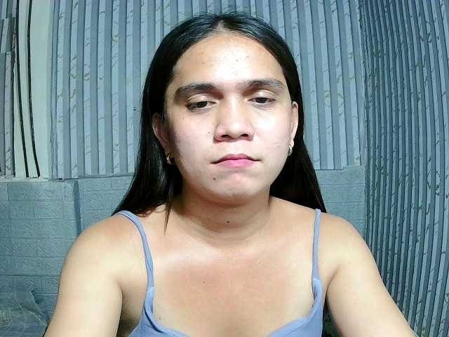 Urlovelygurl178 live cam