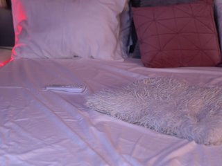 AmiraLovely Porn Show