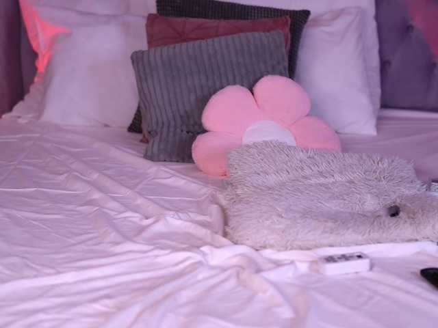 AmiraLovely live cam