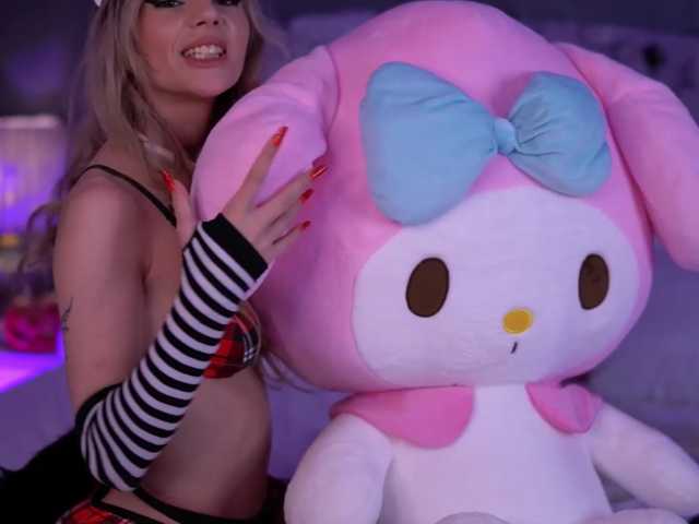 AmiraLovely